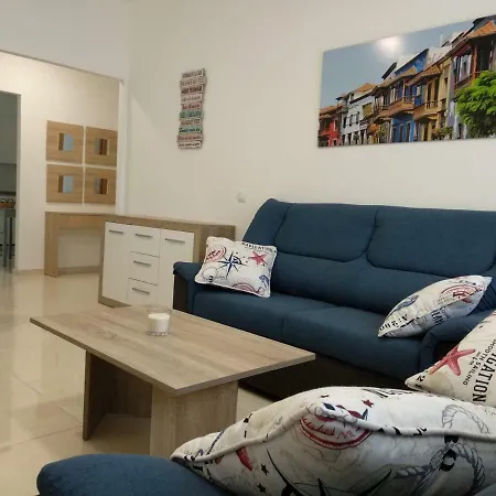 Casa Las Canteras *